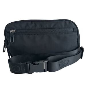 CALIA by Carrie Underwood Black Nylon Adjustable Sling Fanny Pack Waist Bag